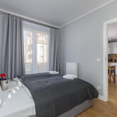 Apartment With Parking 500 M From The Sea By Noclegi Renters Międzywodzie Exterior foto